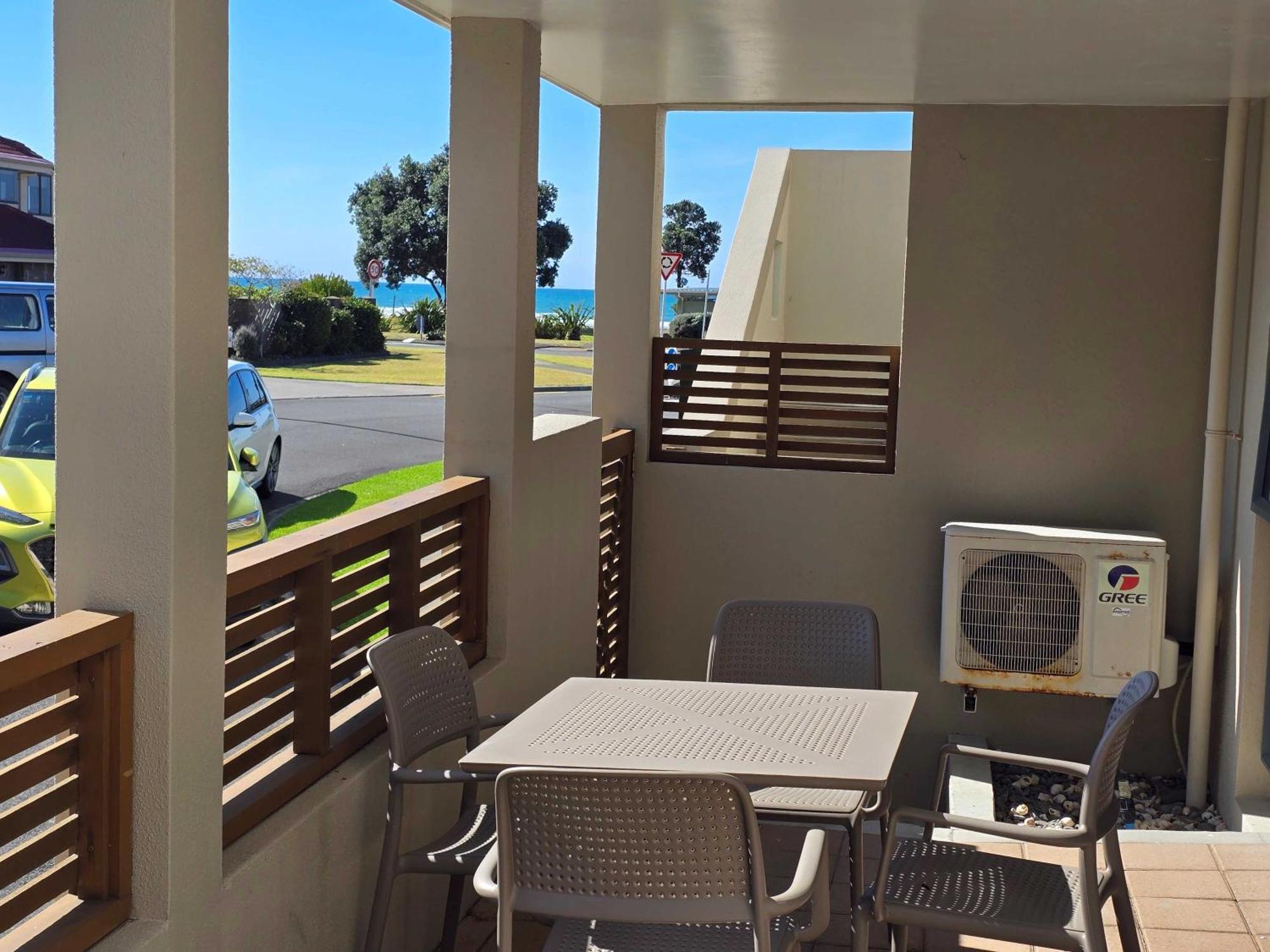 Beachpoint Apartments Ohope Exterior foto