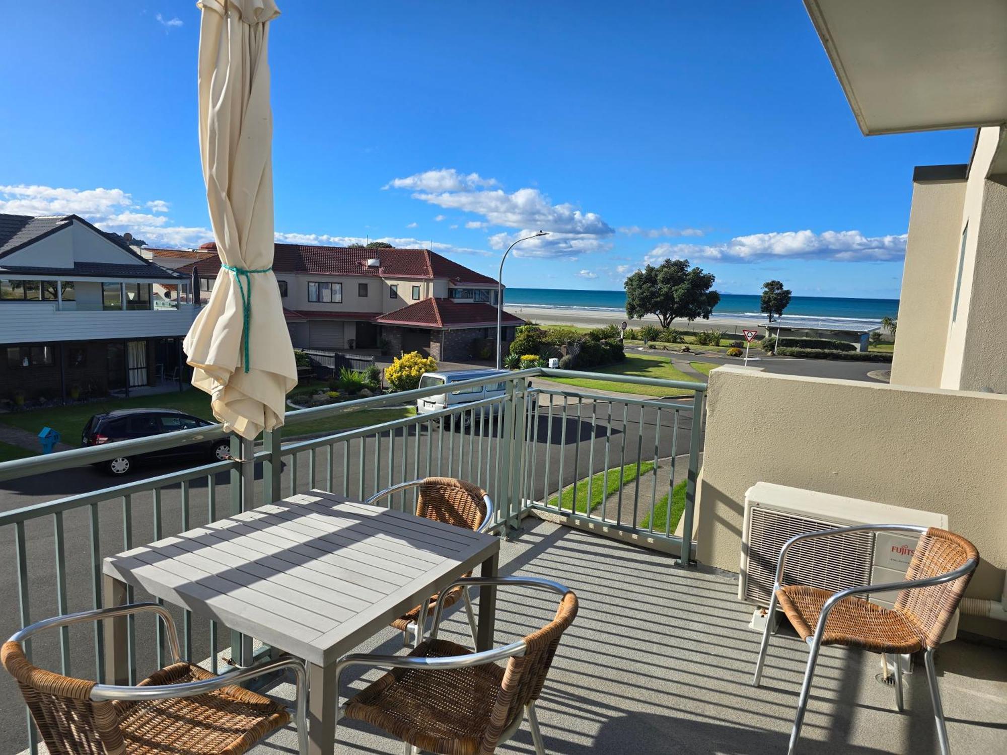 Beachpoint Apartments Ohope Exterior foto