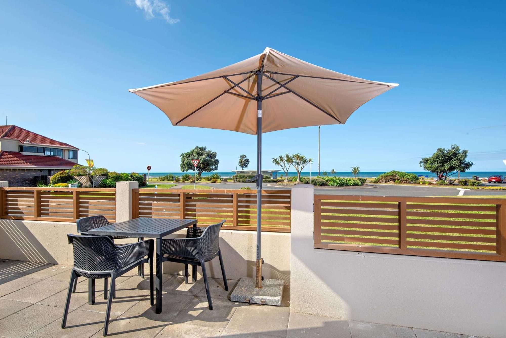 Beachpoint Apartments Ohope Exterior foto